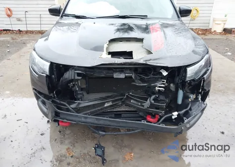 2022 Jeep Compass Trailhawk 4X4 из США, поврежденный, VIN 3C4NJDDB4NT208978